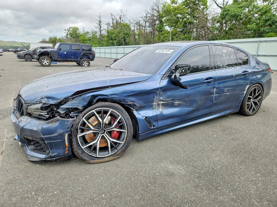 62842126 :رقم المزاد ، WBA13BK03PCM16571 vin ، 2023 Bmw M550xi مزاد بيع
