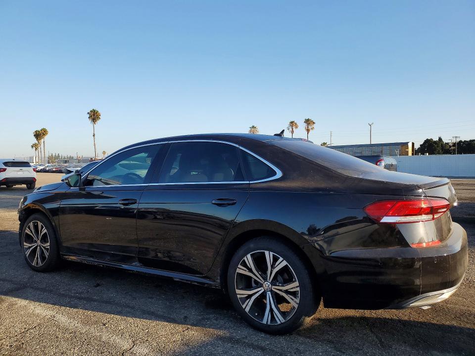 60844326 :رقم المزاد ، 1VWCA7A30LC018526 vin ، 2020 Volkswagen Passat مزاد بيع