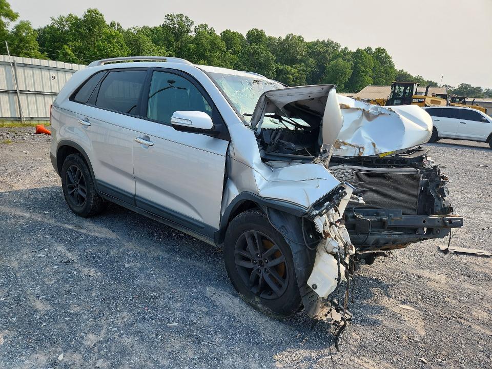 60753996 :رقم المزاد ، 5XYKT3A10BG102615 vin ، 2011 Kia Sorento مزاد بيع