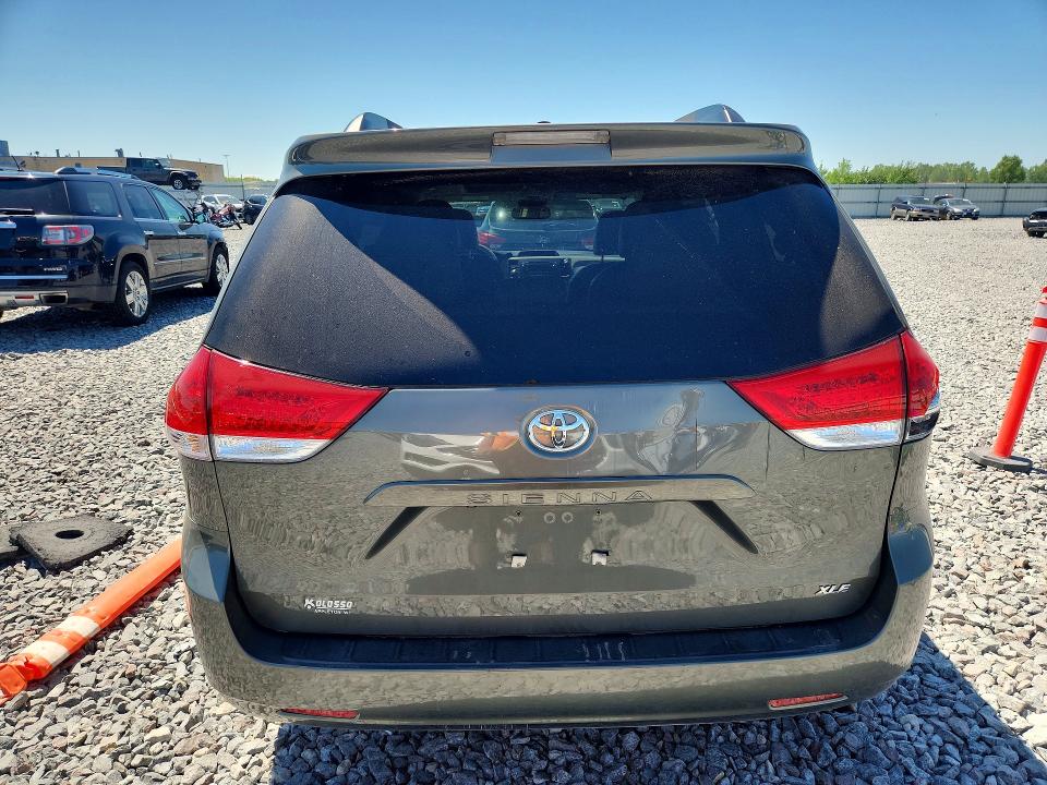 2012 Toyota Sienna მანქანა იყიდება აუქციონზე, vin: 5TDYK3DCXCS197859, აუქციონის ნომერი: 61316746
