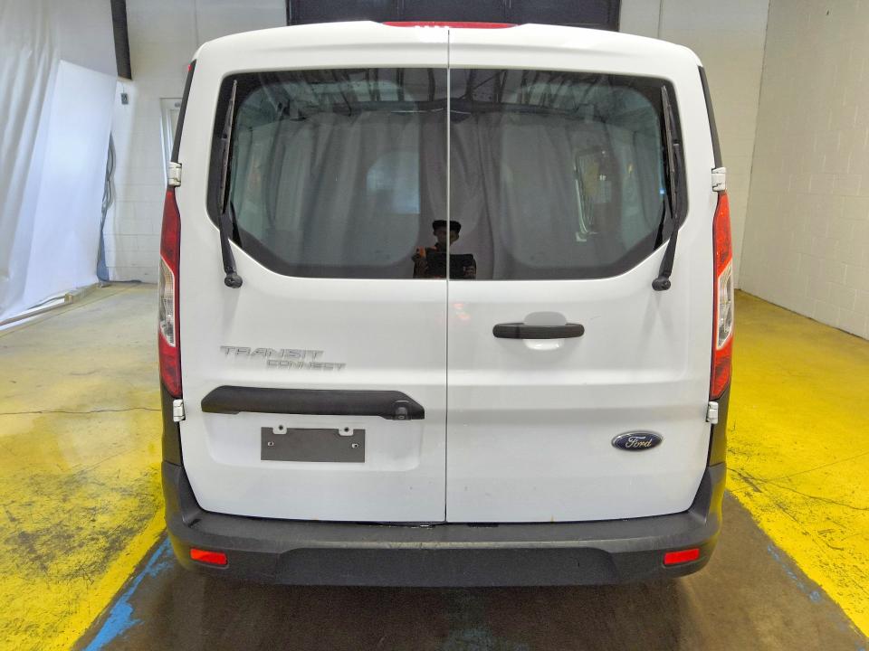 59857206 :رقم المزاد ، NM0LS7E22M1500782 vin ، 2021 Ford Transit Connect مزاد بيع