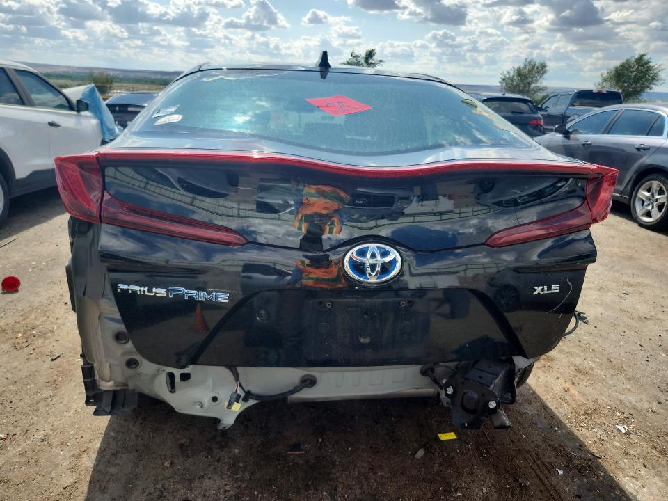 61551186 :رقم المزاد ، JTDKAMFP9N3215657 vin ، 2022 Toyota Prius Prime مزاد بيع