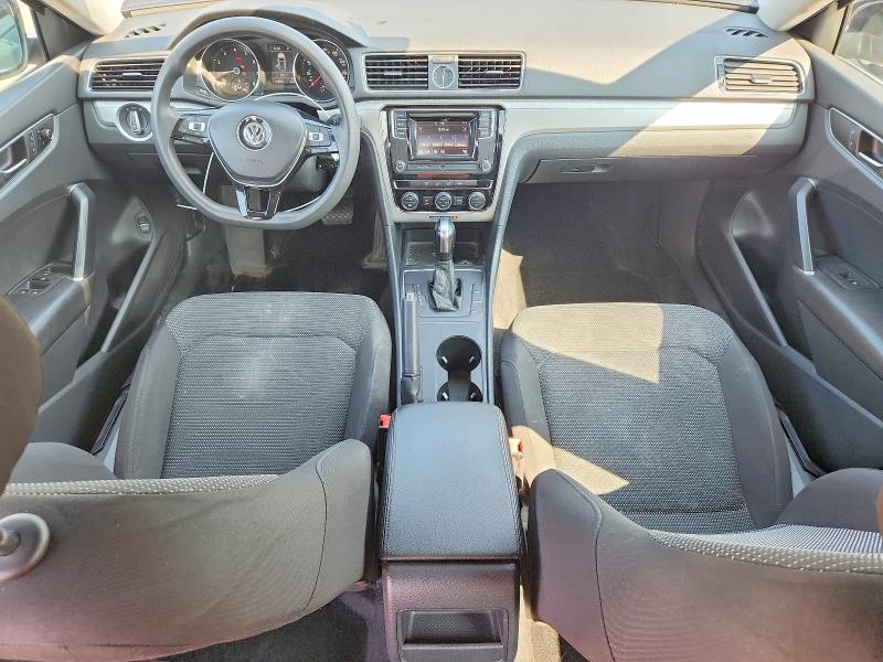 2017 Volkswagen Passat მანქანა იყიდება აუქციონზე, vin: 1VWAT7A39HC073923, აუქციონის ნომერი: 62194986