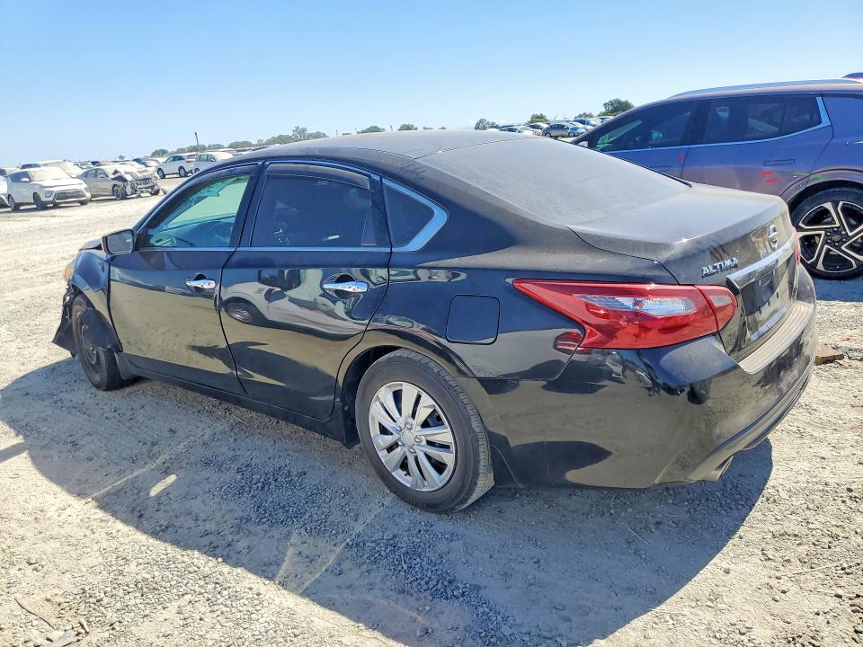 Aukcja sprzedaży 2018 Nissan Altima, vin: 1N4AL3AP1JC127595, numer aukcji: 62111966