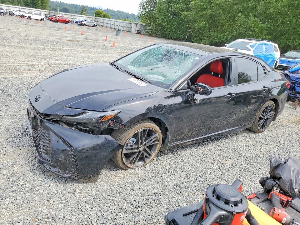 61618686 :رقم المزاد ، 4T1DBADK6SU511054 vin ، 2025 Toyota Camry مزاد بيع