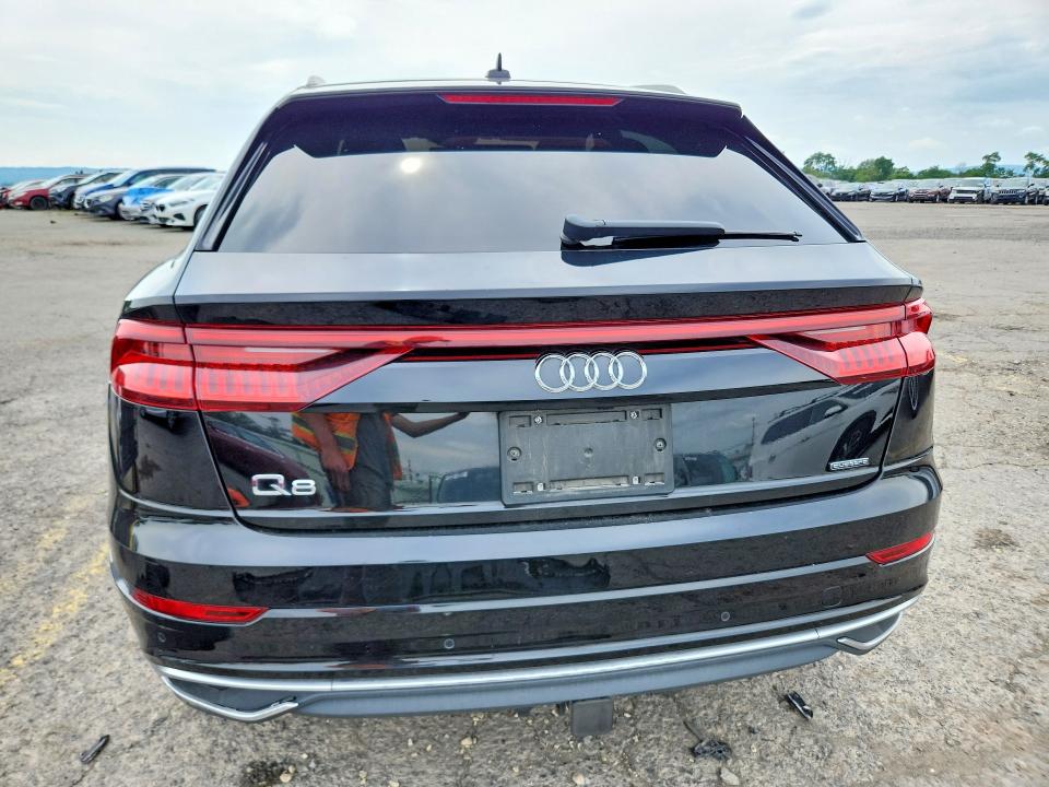 Продажа на аукционе авто 2021 Audi Q8, vin: WA1BVAF14MD018252, номер лота: 60787726