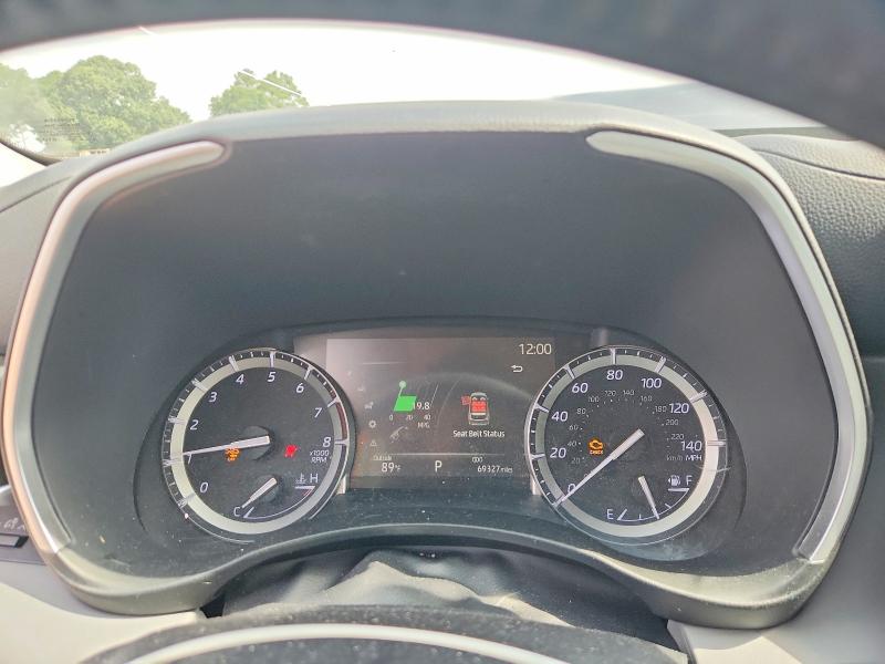 60665706 :رقم المزاد ، 5TDGZRAH4NS542381 vin ، 2022 Toyota Highlander مزاد بيع