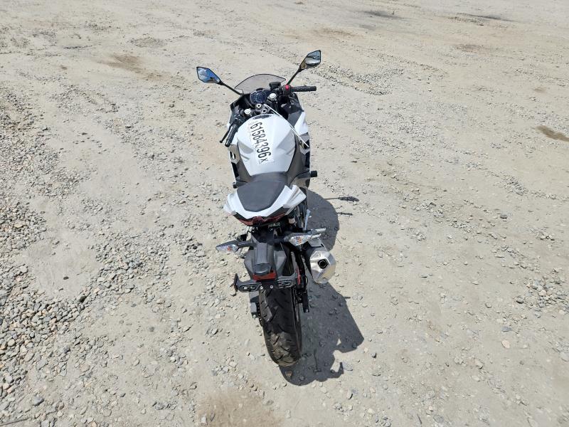 61584396 :رقم المزاد ، JKAEXKH11PDAL3597 vin ، 2023 Kawasaki Ex400 مزاد بيع