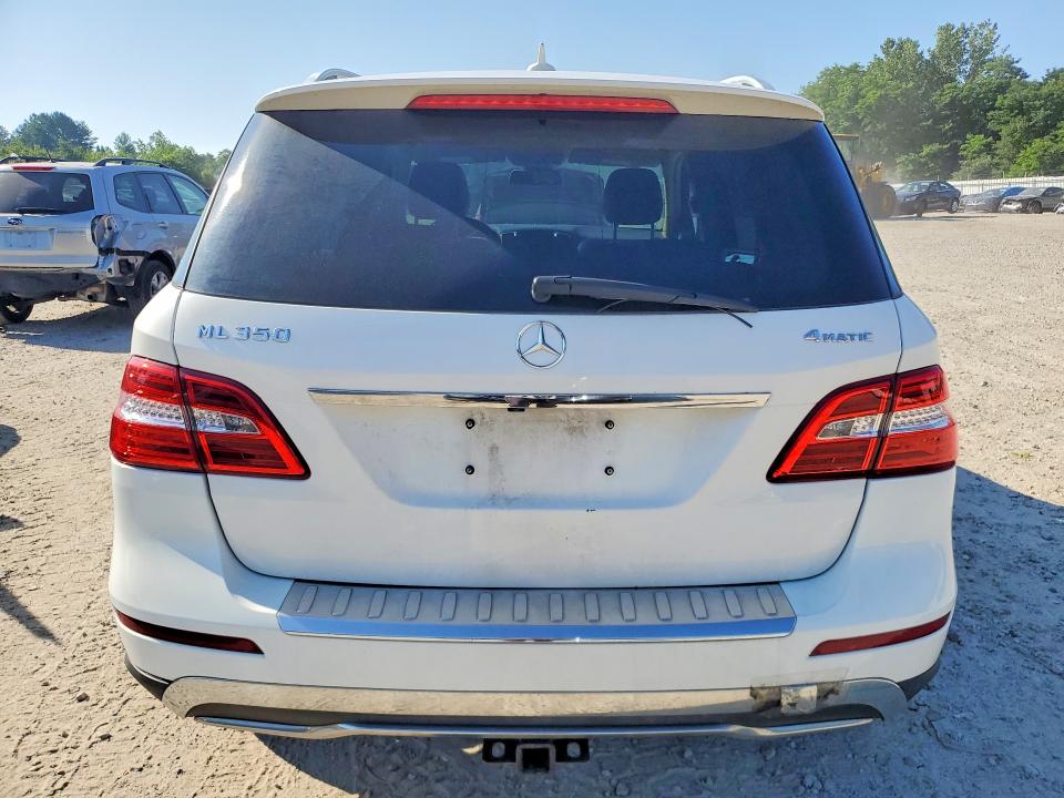 Продаж на аукціоні авто 2015 Mercedes-benz Ml, vin: 4JGDA5HB0FA580060, номер лоту: 61440356