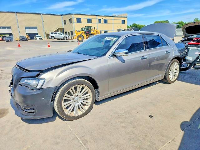 2014 Chrysler 300c მანქანა იყიდება აუქციონზე, vin: 2C3CCAET2EH167982, აუქციონის ნომერი: 62645026