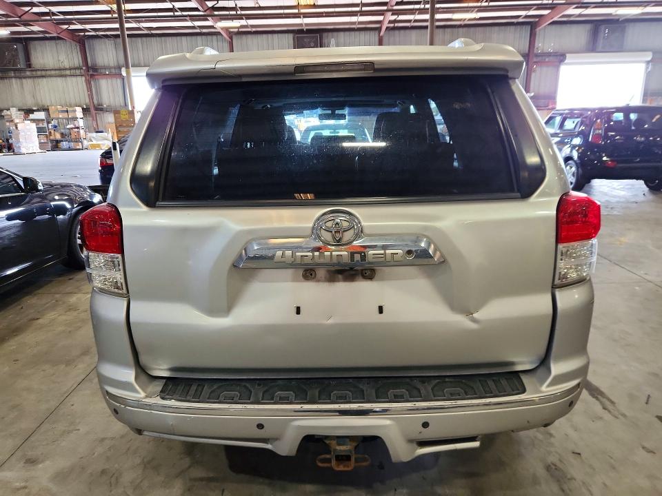 Продажа на аукционе авто 2011 Toyota 4runner, vin: JTEZU5JR1B5032575, номер лота: 62124356