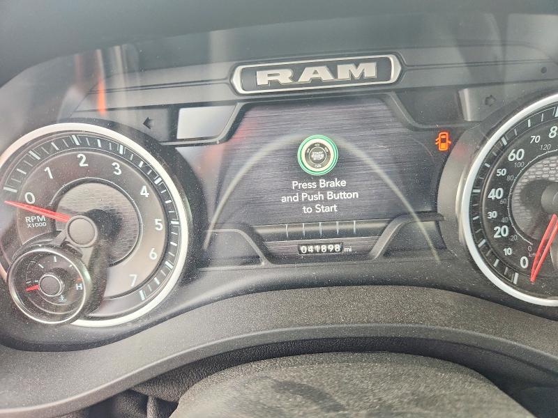 62272626 :رقم المزاد ، 1C6RREFT3NN120002 vin ، 2022 Ram 1500 مزاد بيع