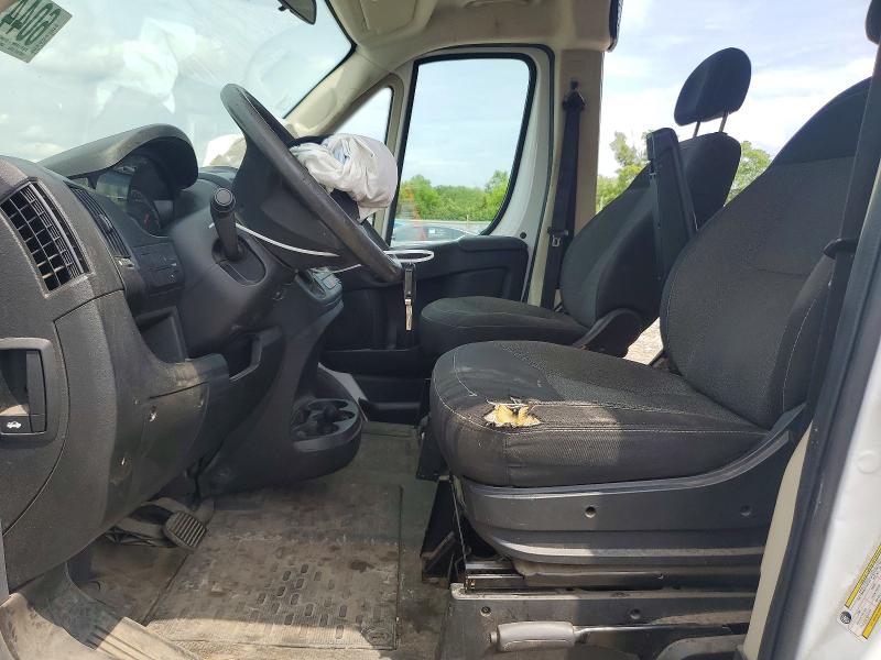60441396 :رقم المزاد ، 3C6TRVCG2JE112727 vin ، 2018 Ram Promaster 2500 مزاد بيع