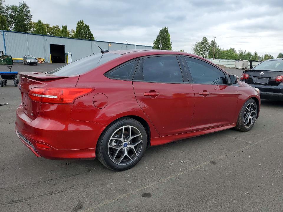 Продажа на аукционе авто 2015 Ford Focus, vin: 1FADP3F24FL281479, номер лота: 61446696