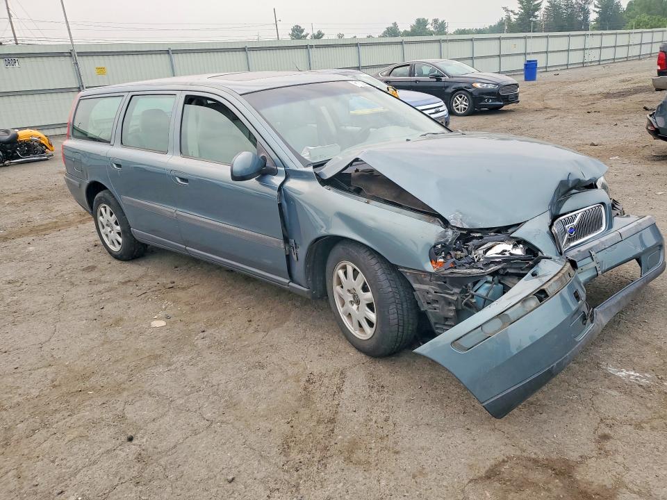 Продажа на аукционе авто 2002 Volvo V70, vin: YV1SW61R921261464, номер лота: 61329406