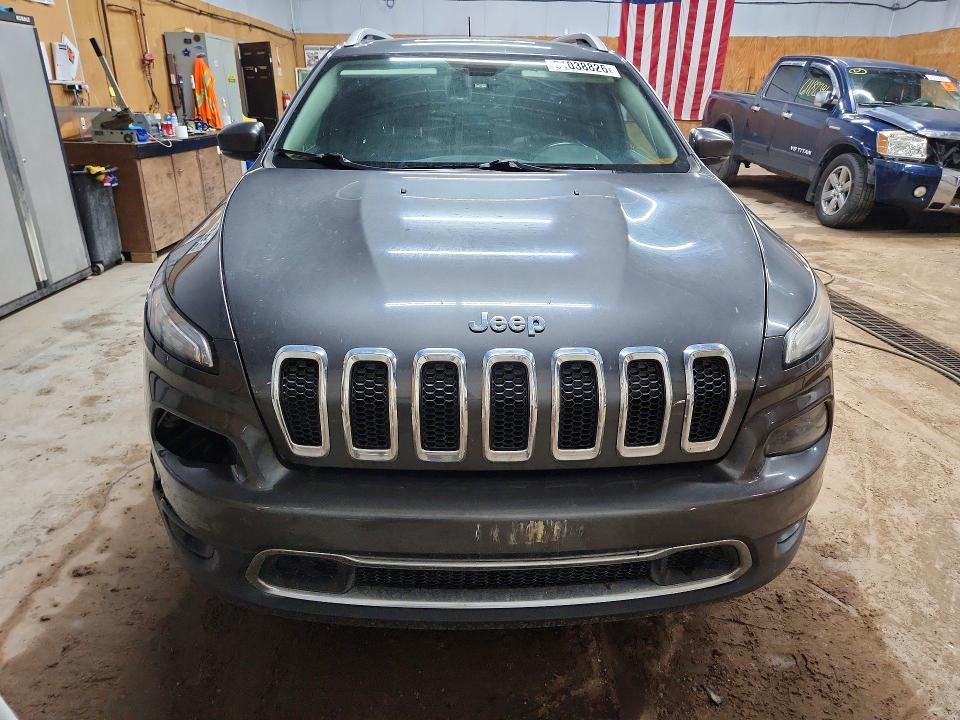 61038826 :رقم المزاد ، 1C4PJMDBXGW170078 vin ، 2016 Jeep Cherokee مزاد بيع
