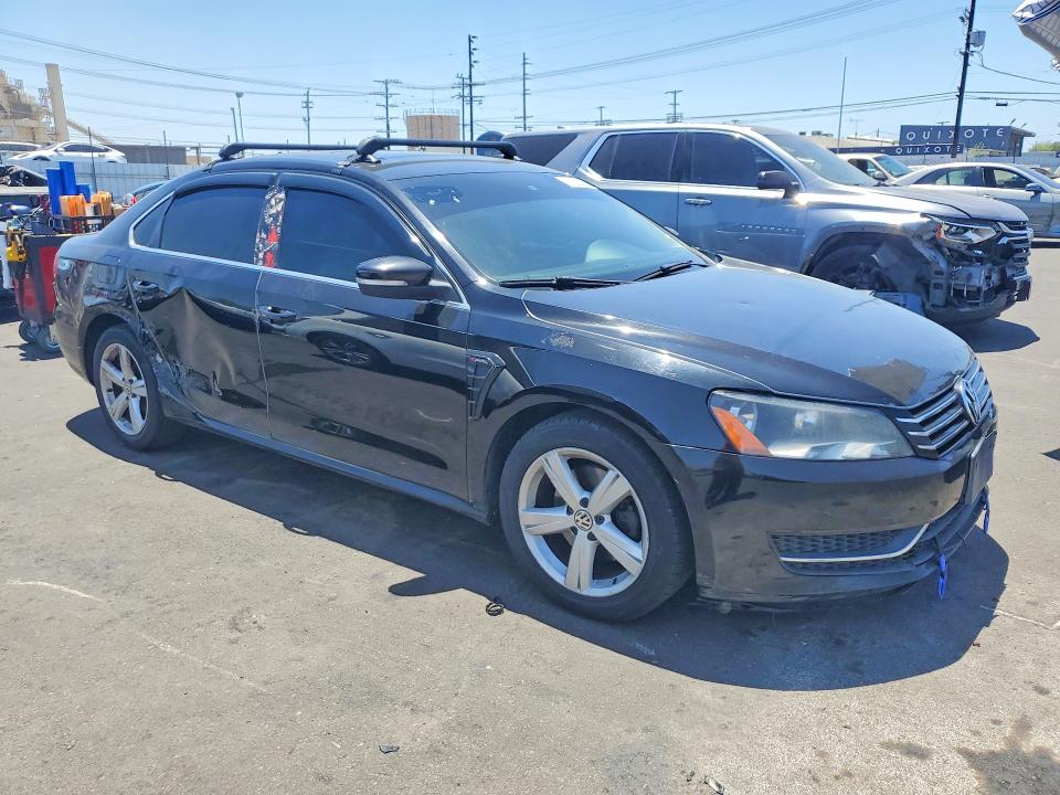 2013 Volkswagen Passat მანქანა იყიდება აუქციონზე, vin: 1VWBP7A3XDC120752, აუქციონის ნომერი: 61556426