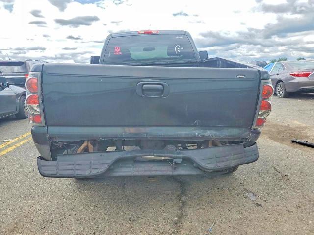 2003 Chevrolet Silverado მანქანა იყიდება აუქციონზე, vin: 1GCEK14T53Z240199, აუქციონის ნომერი: 63206286