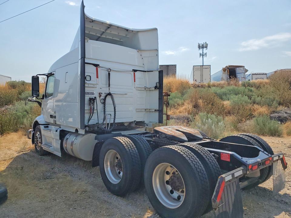 2020 Volvo Vnr მანქანა იყიდება აუქციონზე, vin: 4V4WC9EG5LN266587, აუქციონის ნომერი: 60865956