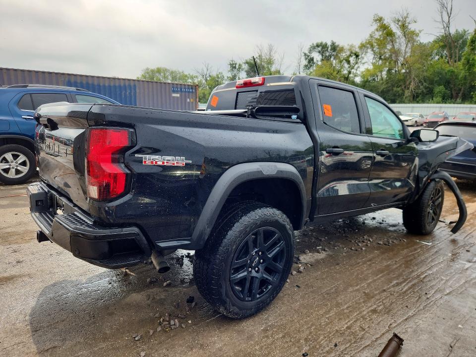 62624606 :رقم المزاد ، 1GCPTEEK5P1211972 vin ، 2023 Chevrolet Colorado مزاد بيع
