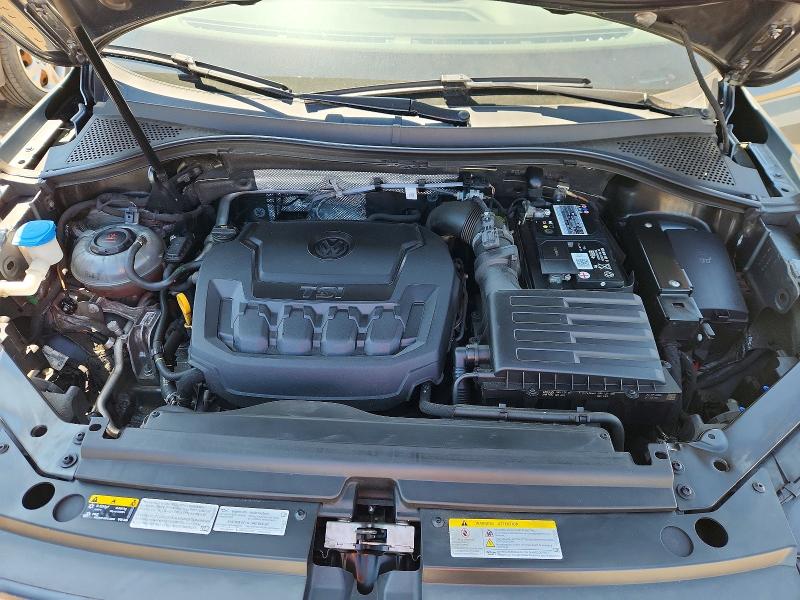 61221386 :رقم المزاد ، 3VV2B7AX1LM164495 vin ، 2020 Volkswagen Tiguan مزاد بيع