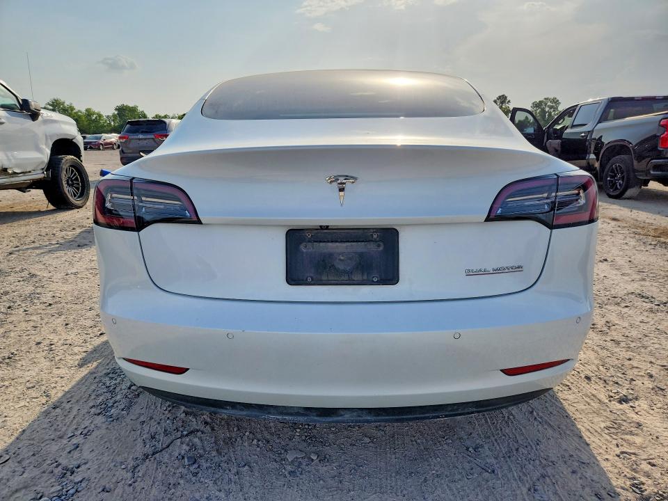 61420506 :رقم المزاد ، 5YJ3E1EC2LF586908 vin ، 2020 Tesla Model 3 مزاد بيع