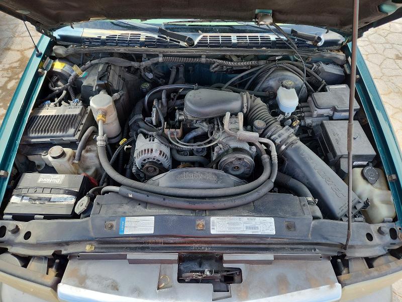 60381936 :رقم المزاد ، 1GKDT13W5W2526558 vin ، 1998 Gmc Jimmy مزاد بيع