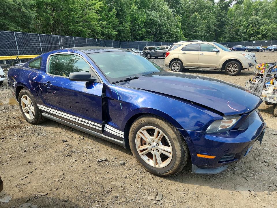Продажа на аукционе авто 2012 Ford Mustang, vin: 1ZVBP8AM2C5248758, номер лота: 62435826