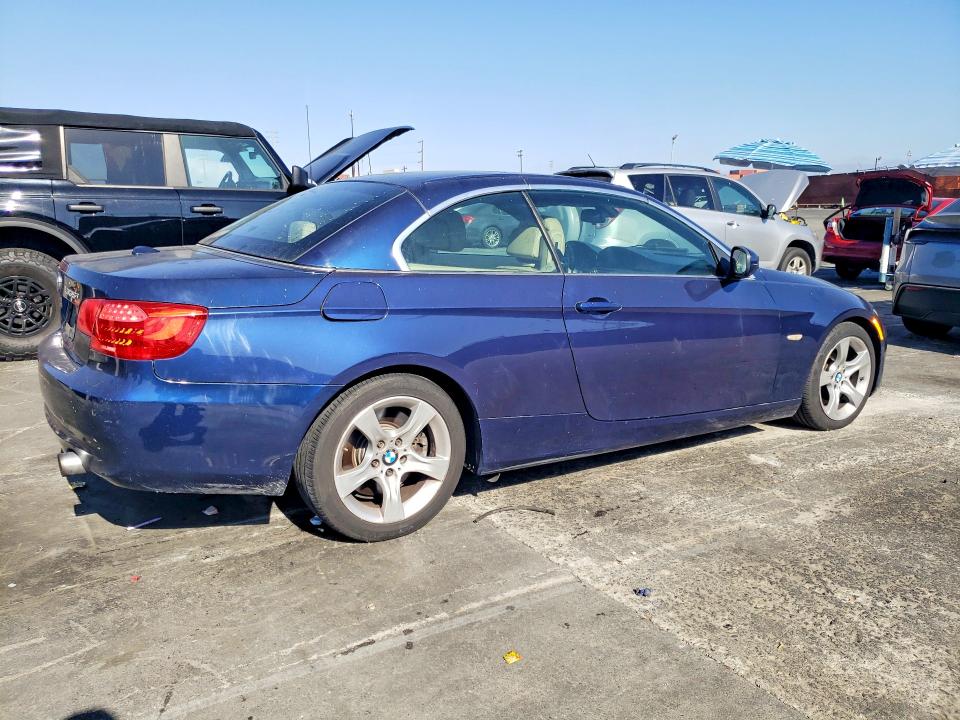 Продажа на аукционе авто 2011 Bmw 335, vin: WBADX7C58BE261070, номер лота: 61612166