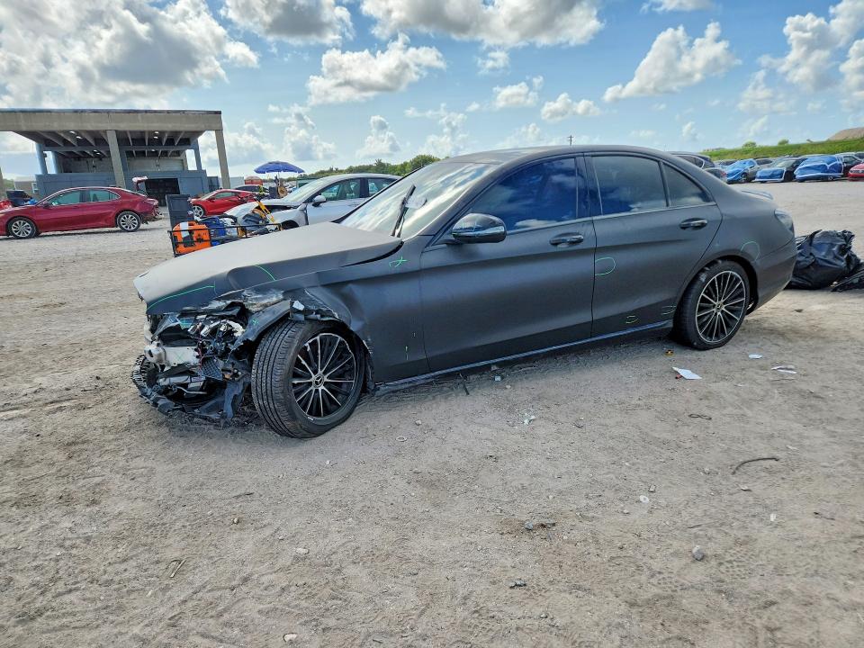62199746 :رقم المزاد ، WDDWF8DB6LR557441 vin ، 2020 Mercedes-benz C مزاد بيع