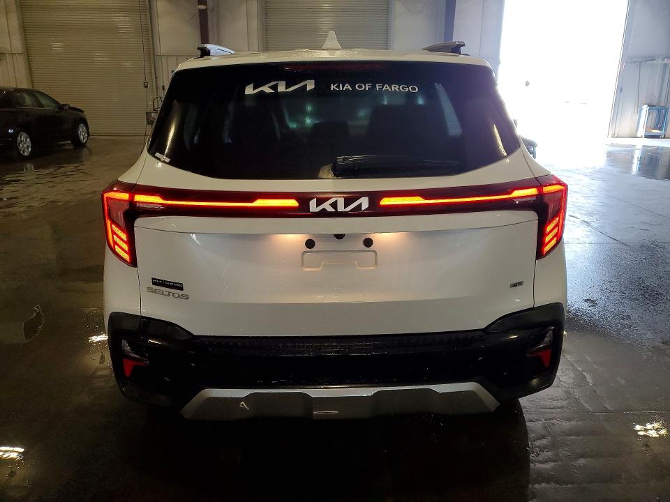Продажа на аукционе авто 2025 Kia Seltos, vin: KNDETCA7XS7775989, номер лота: 62857696