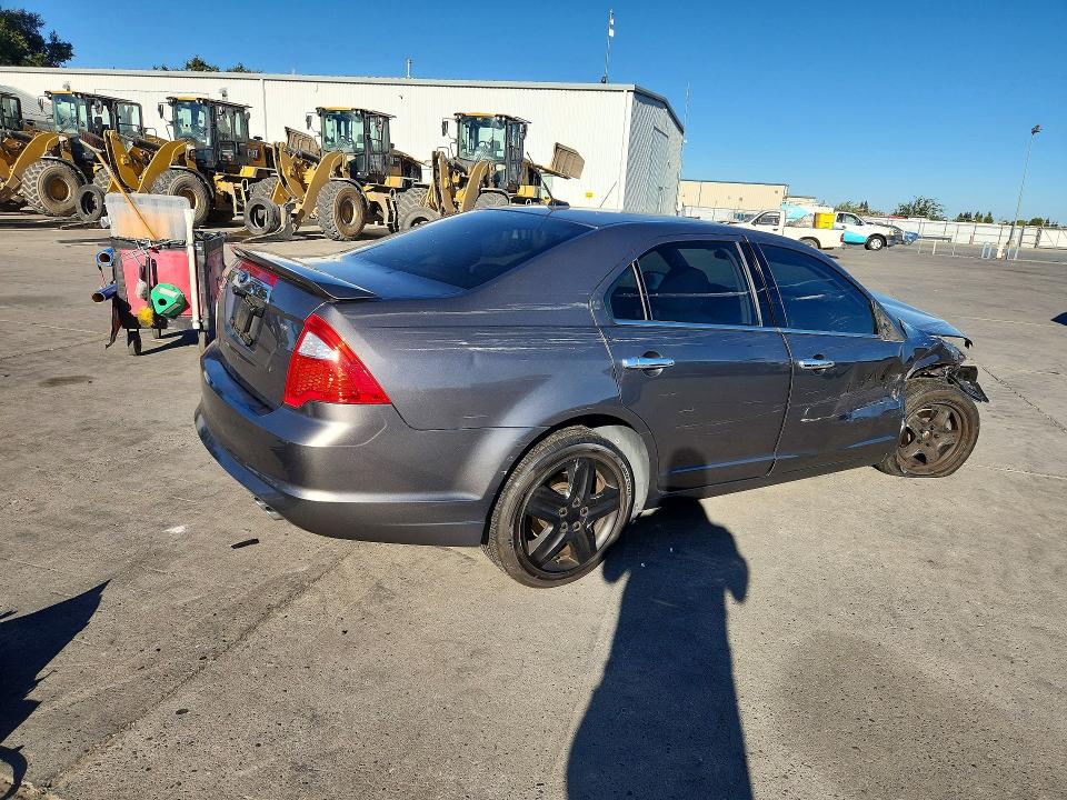 2011 Ford Fusion მანქანა იყიდება აუქციონზე, vin: 3FAHP0HA0BR139856, აუქციონის ნომერი: 63239086