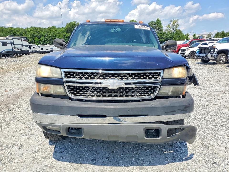 2005 Chevrolet Silverado მანქანა იყიდება აუქციონზე, vin: 1GCHK29U35E149866, აუქციონის ნომერი: 59993046