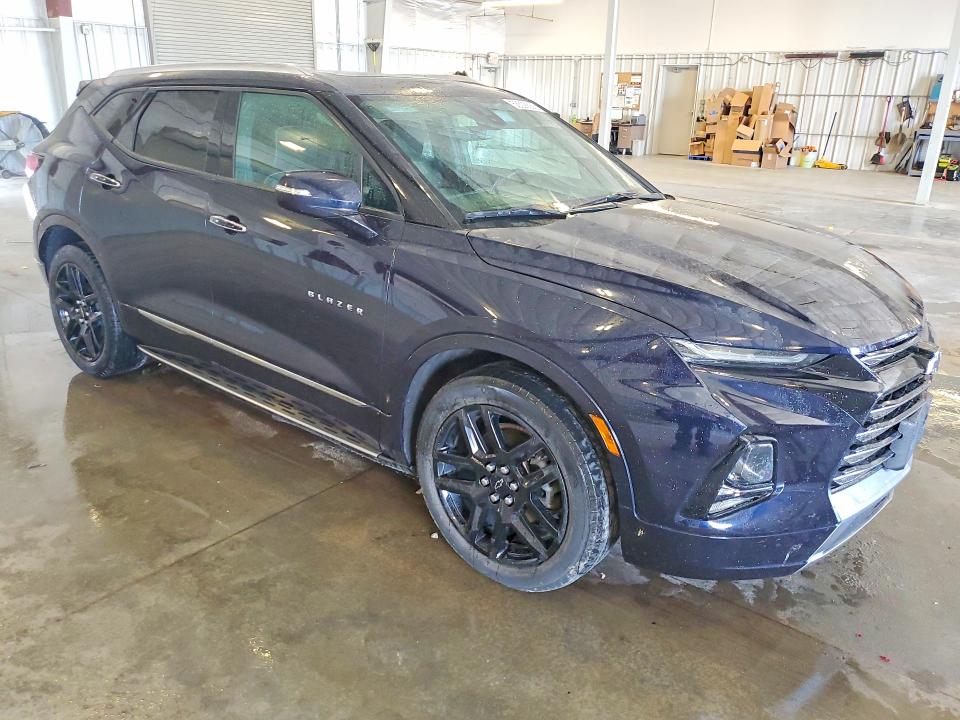 58528556 :رقم المزاد ، 3GNKBLRS5MS513663 vin ، 2021 Chevrolet Blazer مزاد بيع