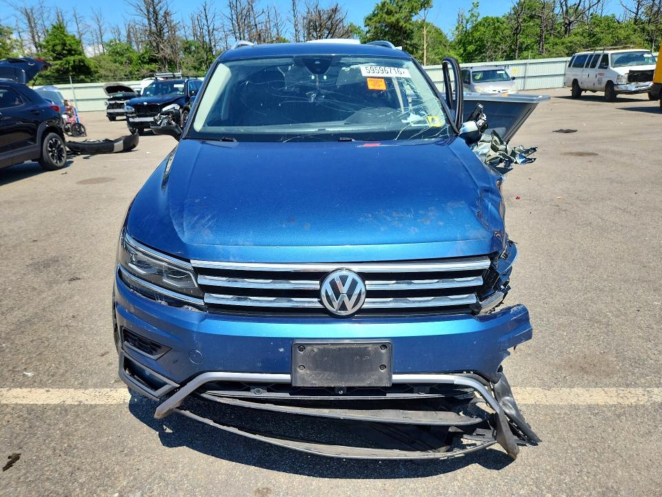 2018 Volkswagen Tiguan მანქანა იყიდება აუქციონზე, vin: 3VV4B7AX2JM174782, აუქციონის ნომერი: 59596716