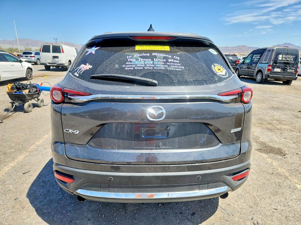 Продажа на аукционе авто 2018 Mazda Cx-9, vin: JM3TCADY8J0204662, номер лота: 61609246