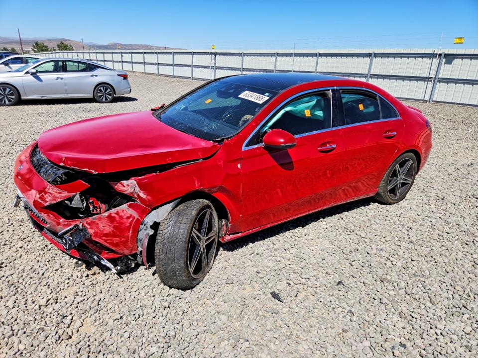 2019 Mercedes-benz A მანქანა იყიდება აუქციონზე, vin: WDD3G4FB5KW020047, აუქციონის ნომერი: 63341866