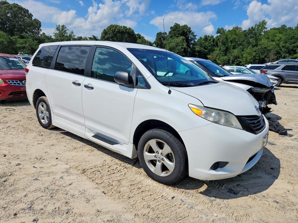 2012 Toyota Sienna მანქანა იყიდება აუქციონზე, vin: 5TDZK3DC7CS271484, აუქციონის ნომერი: 62798476