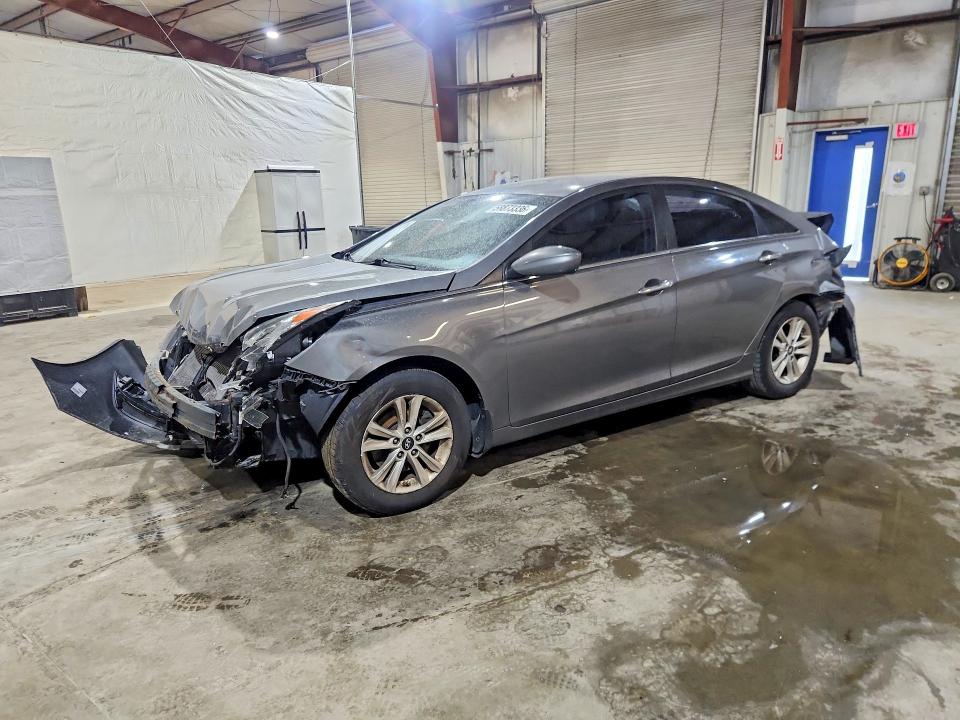 58873336 :رقم المزاد ، 5NPEB4AC4DH581060 vin ، 2013 Hyundai Sonata مزاد بيع