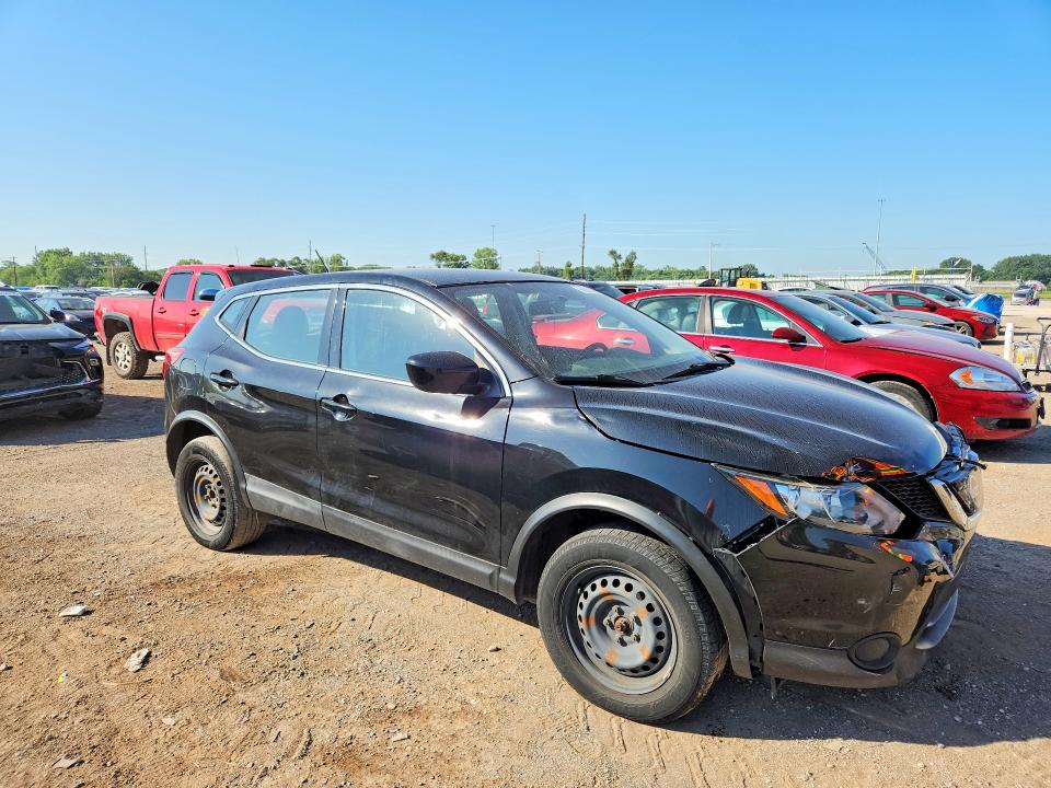 Продаж на аукціоні авто 2018 Nissan Rogue Sport, vin: JN1BJ1CP4JW159951, номер лоту: 60596566