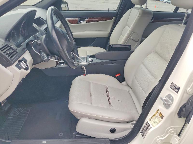 2010 Mercedes-benz C მანქანა იყიდება აუქციონზე, vin: WDDGF8BB8AF420491, აუქციონის ნომერი: 62093176