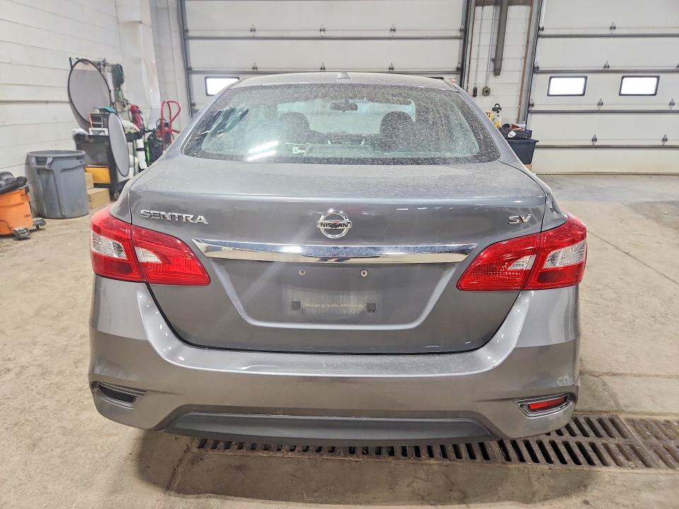 Продаж на аукціоні авто 2018 Nissan Sentra, vin: 3N1AB7AP6JL618286, номер лоту: 62659726