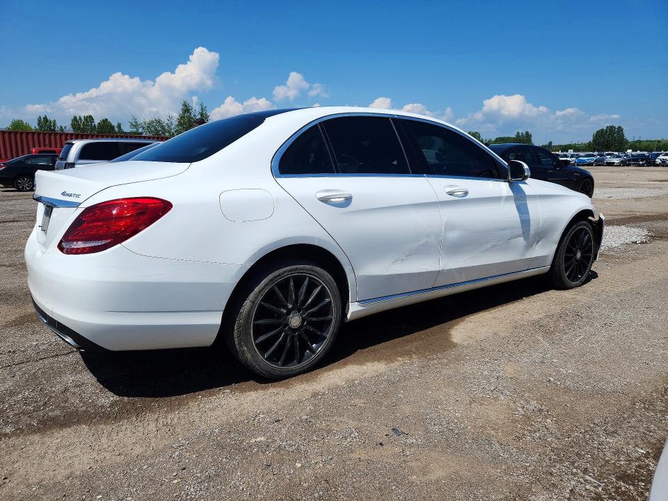 58992746 :رقم المزاد ، 55SWF4KB5FU001345 vin ، 2015 Mercedes-benz C مزاد بيع