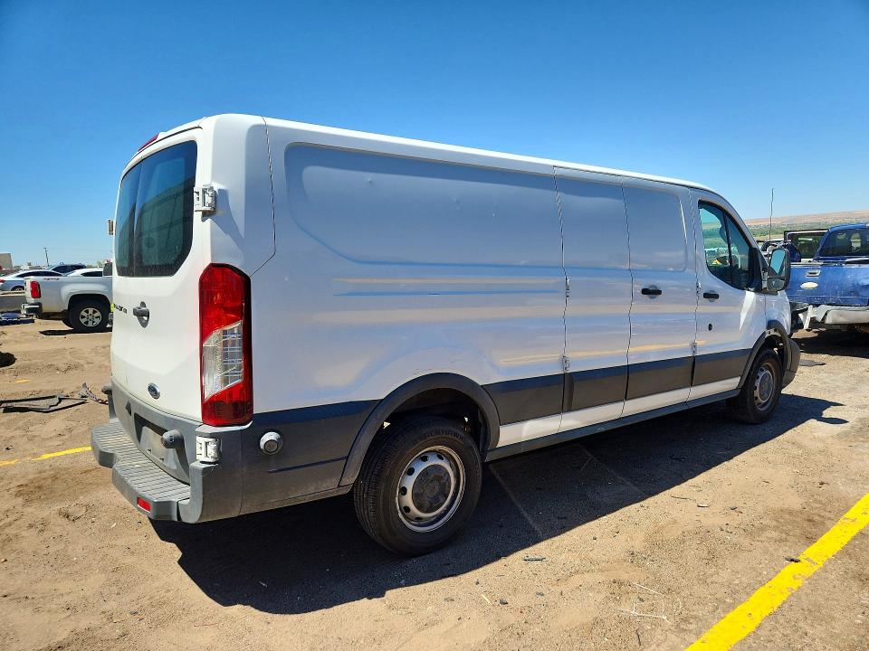 62293476 :رقم المزاد ، 1FTSW2ZM4FKB28134 vin ، 2015 Ford 350 مزاد بيع