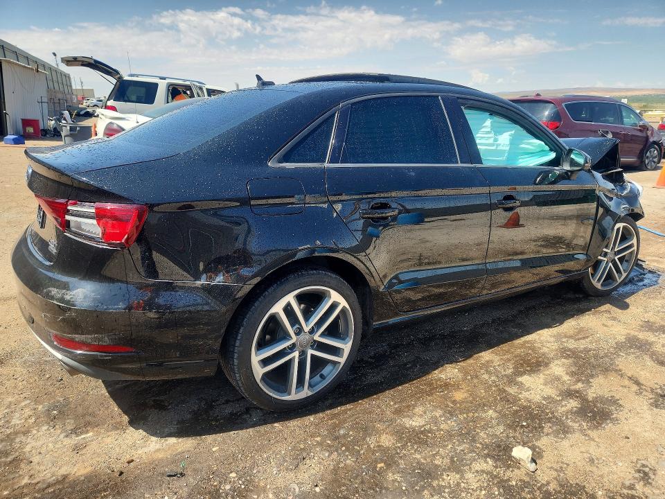 Aukcja sprzedaży 2017 Audi A3, vin: WAUB8GFFXH1014321, numer aukcji: 61326216