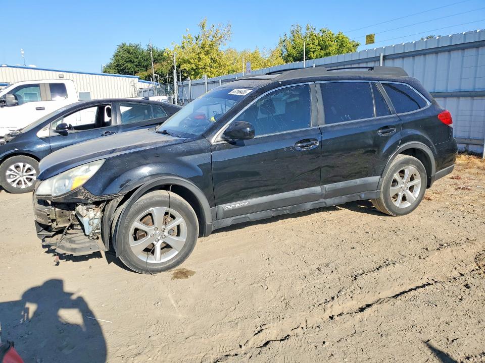 2014 Subaru Outback მანქანა იყიდება აუქციონზე, vin: 4S4BRLC7E3294899, აუქციონის ნომერი: 63166486