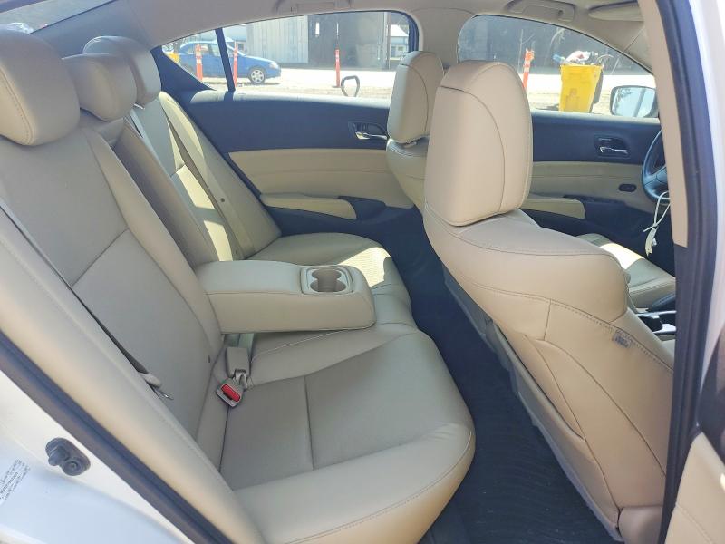 62611326 :رقم المزاد ، 19UDE2F71HA013303 vin ، 2017 Acura Ilx مزاد بيع