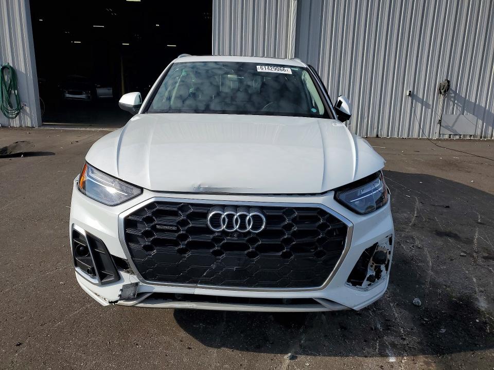 Продажа на аукционе авто 2023 Audi Q5 E, vin: WA1E2AFY3P2079465, номер лота: 61429066