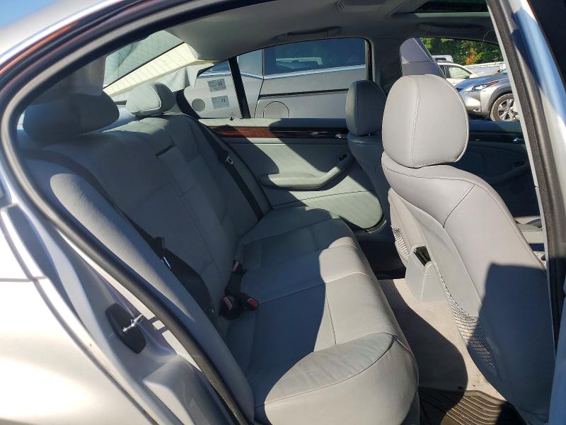 60298436 :رقم المزاد ، WBAAV53451FJ71274 vin ، 2001 Bmw 330 مزاد بيع