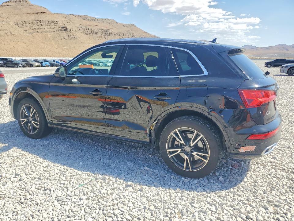 61723706 :رقم المزاد ، WA1E2AFY6L2061617 vin ، 2020 Audi Q5 E مزاد بيع